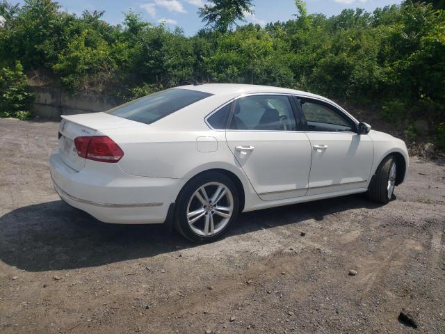 2015 VOLKSWAGEN PASSAT SEL - 1VWCT7A33FC108073