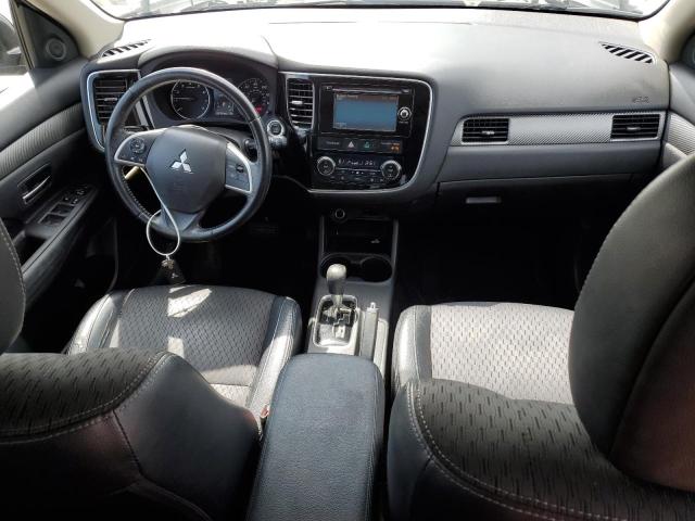 JA4AD3A38FZ009952 Mitsubishi Outlander Se