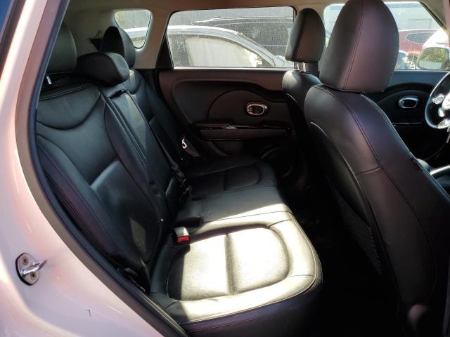 KNDJX3A52G7388829 KIA Soul !