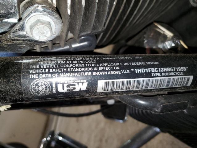 2017 HARLEY-DAVIDSON FLHR - 1HD1FBC13HB671955