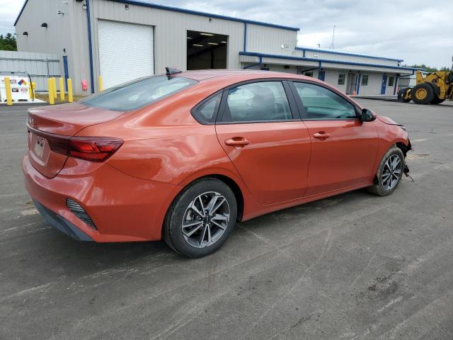 3KPF24AD3NE471586 Kia Forte FE 3