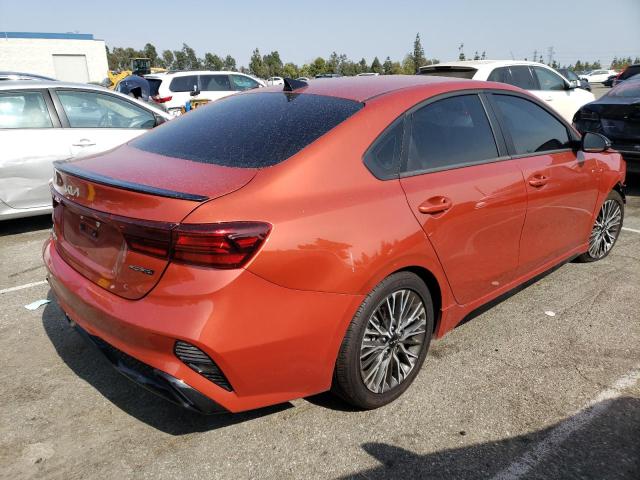 3KPF54AD5NE470155 KIA Forte Gt Line