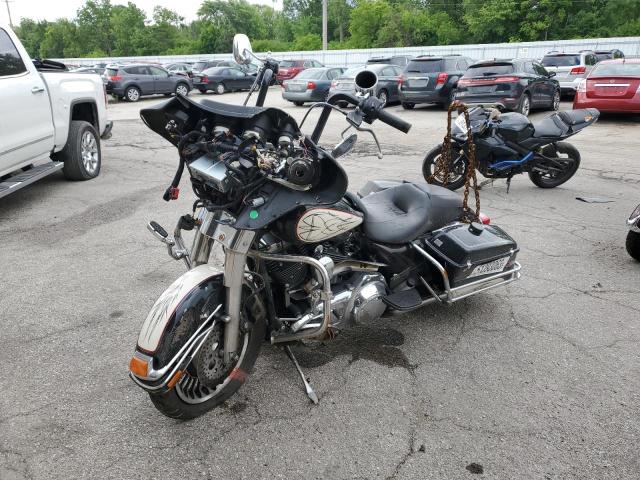 2011 HARLEY-DAVIDSON FLHTC - 1HD1FF416BB615179