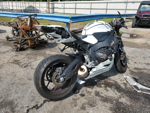 2017 HONDA CBR1000 RA - JH2SC7751HK000977