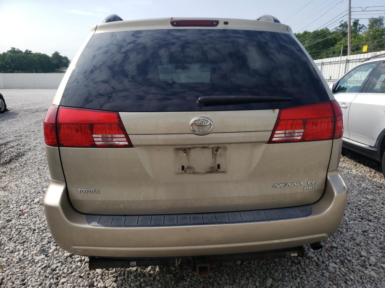Toyota Sienna LE 2005 de venta en Copart Walton, KY. Lote 55925***