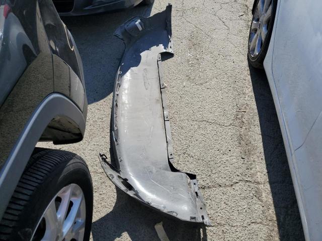 1C4PJLCB2FW579668 Jeep Cherokee Latitude