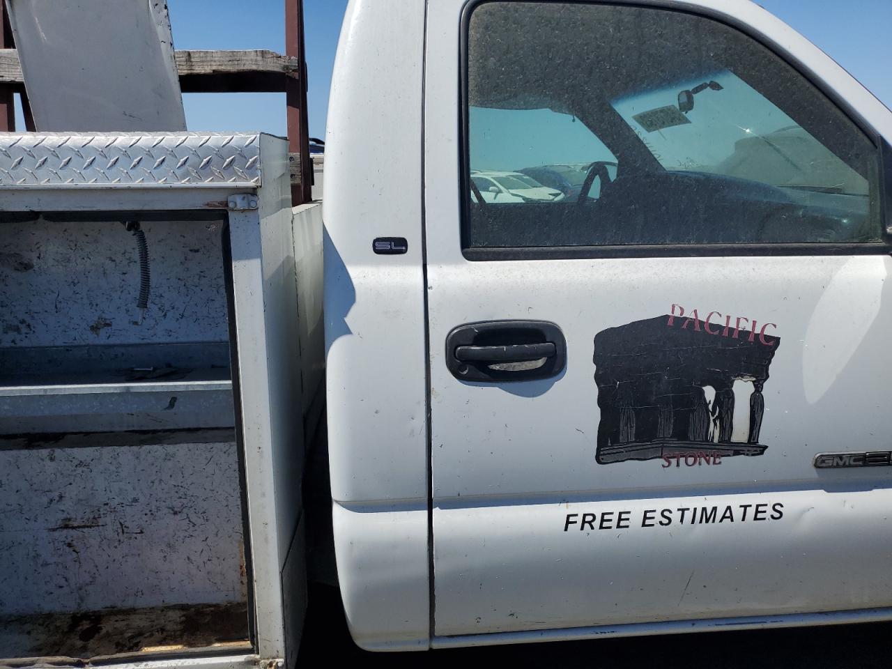 1GDHC24U11E264184 2001 GMC Sierra C2500 Heavy Duty