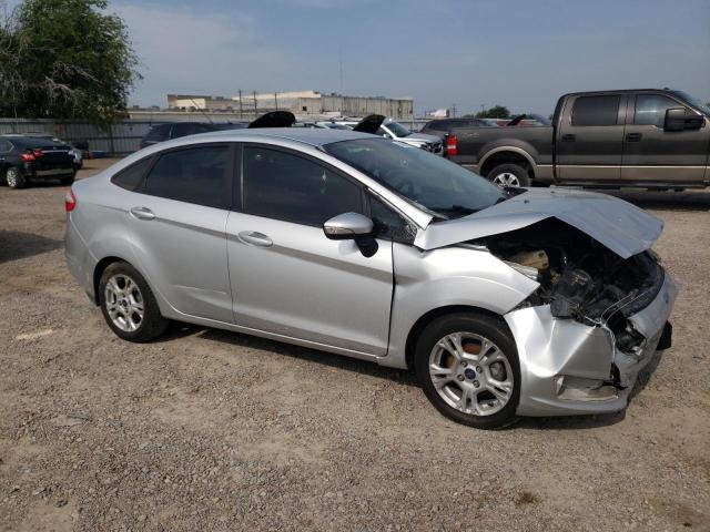 3FADP4BJ6FM145694 Ford FIESTA SE