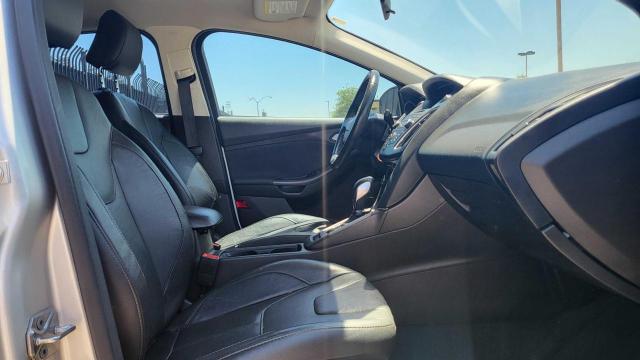 1FADP3F20GL258556 Ford FOCUS SE