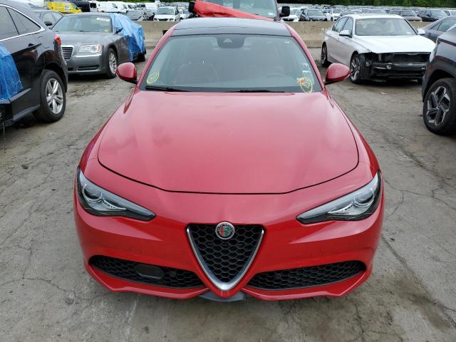 ALFA ROMEO GIULIA 2019 Червоний