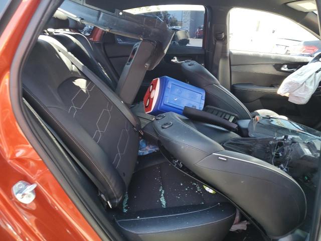 3KPF34AD9ME380088 KIA Forte Gt Line