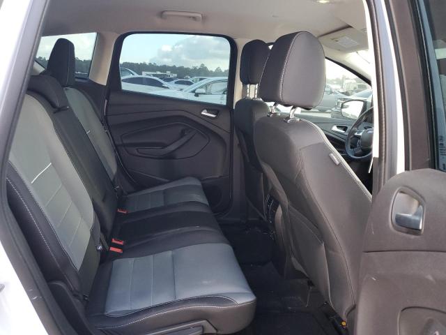 1FADP5AUXFL122633 Ford C-MAX SE