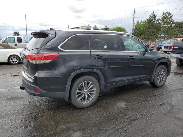 5TDJZRFHXJS859610 Toyota Highlander Se