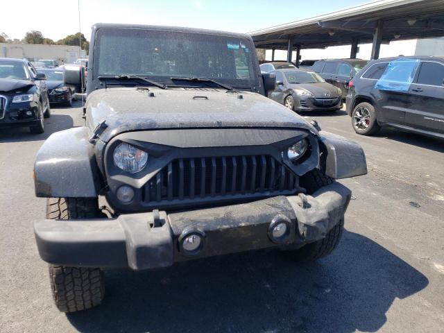 1C4BJWEG2GL311890 Jeep Wrangler Unlimited Sahara