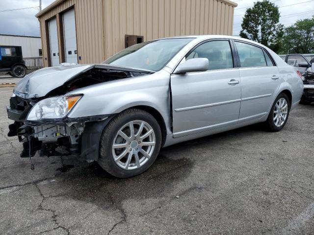 2010 Toyota Avalon XL