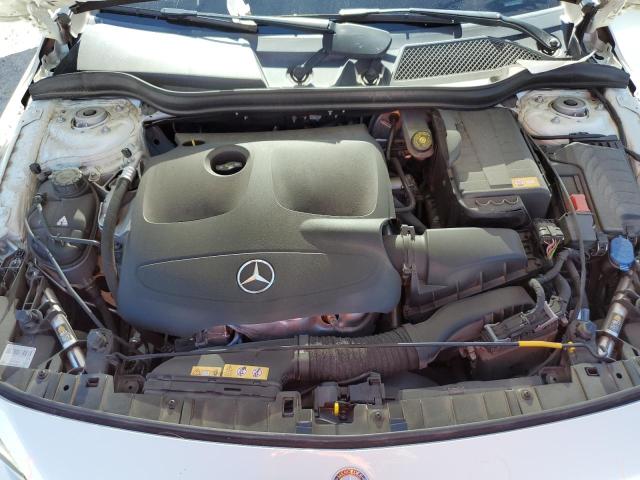 WDCTG4GB2FJ037135 Mercedes-Benz Gla 250 4matic