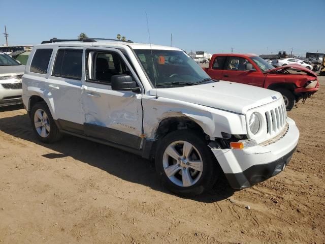 1C4NJPFA9GD543359 Jeep Patriot Latitude