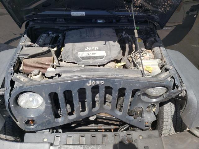 1C4BJWDG0HL734079 Jeep Wrangler Unlimited Sport