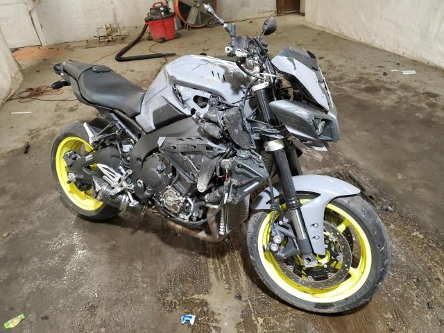2017 YAMAHA FZ10 - JYARN48E2HA000373