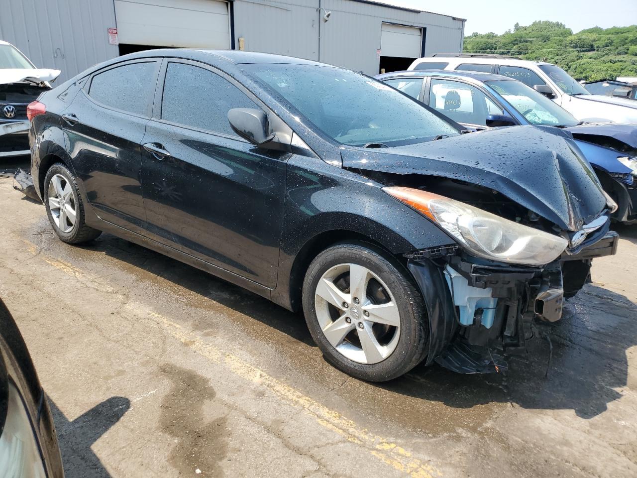 KMHDH4AE2CU316732 2012 Hyundai Elantra Gls