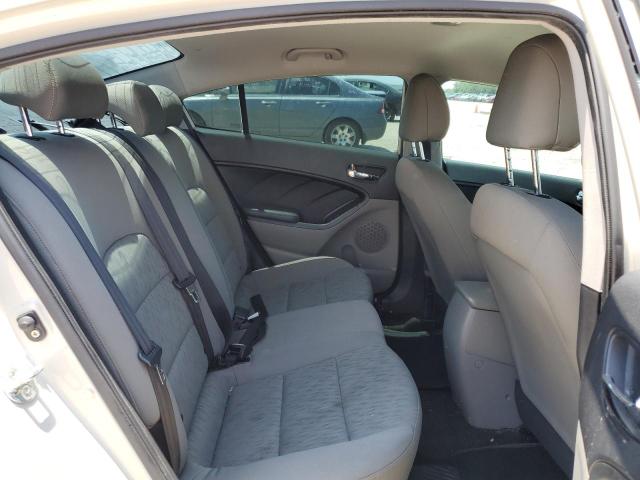 KNAFK4A62F5327572 KIA FORTE LX