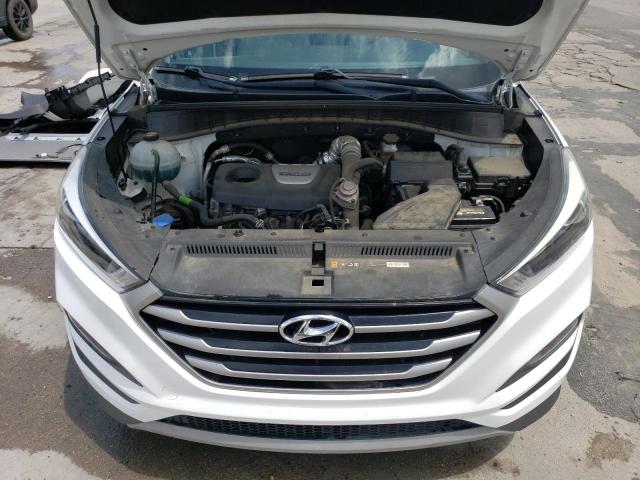 KM8J33A23JU670080 Hyundai Tucson Value