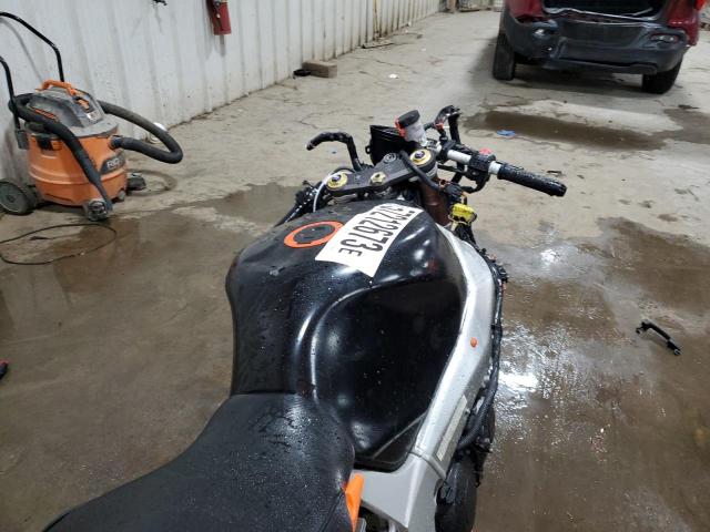 2001 SUZUKI ZR1800 JS1GT74A412100099