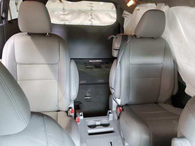 5TDYK3DC0FS668504 Toyota SIENNA XLE