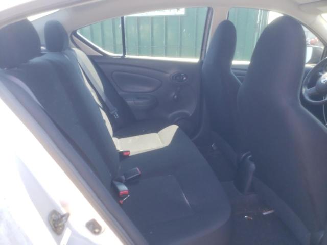 3N1CN7AP1EL801570 Nissan VERSA S