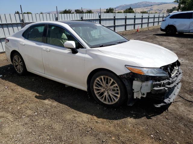 4T1B11HK6JU032460 Toyota Camry L 2018