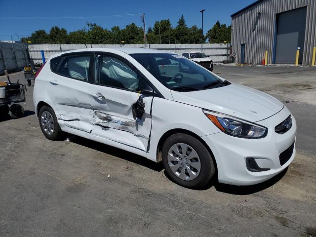 KMHCT5AE1HU311996 Hyundai ACCENT SE