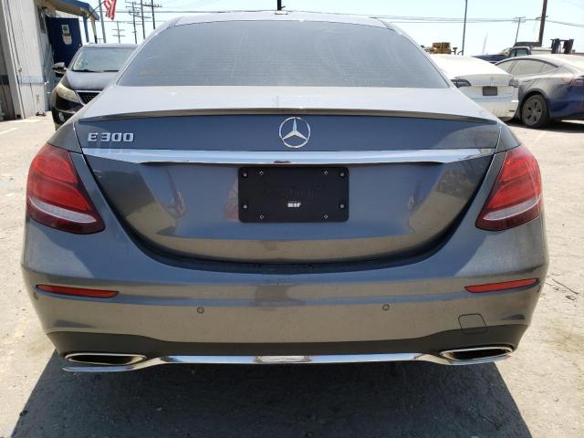 WDDZF4JB0HA094129 Mercedes-Benz E 300