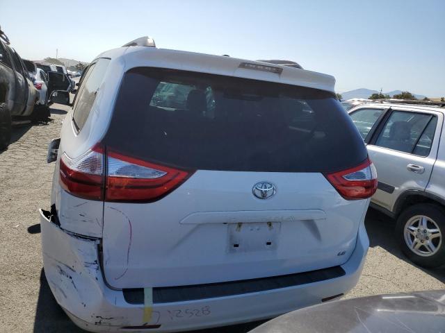 5TDKZ3DC5HS816036 2017 TOYOTA SIENNA, photo no. 6