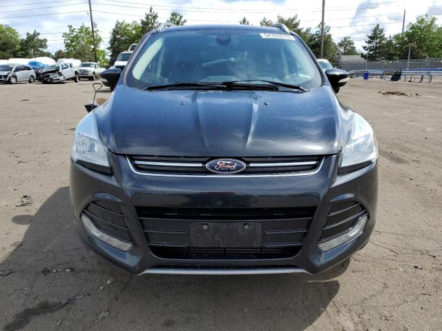 1FMCU9J96FUA42981 Ford Escape Titanium