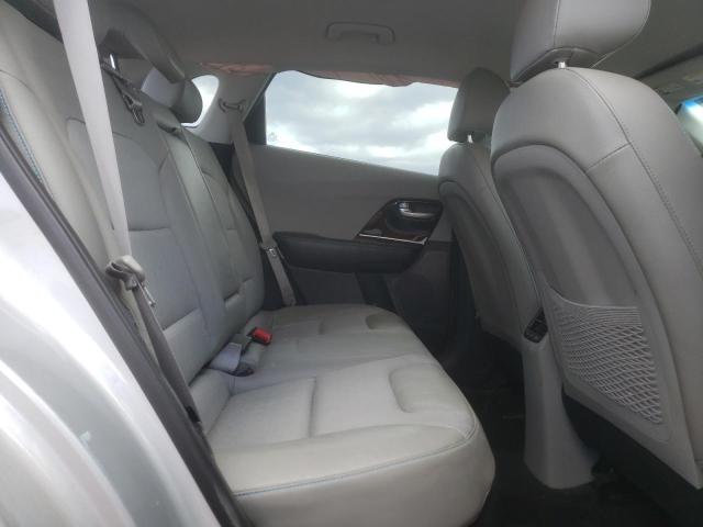 KNDCD3LD8J5212733 KIA NIRO EX
