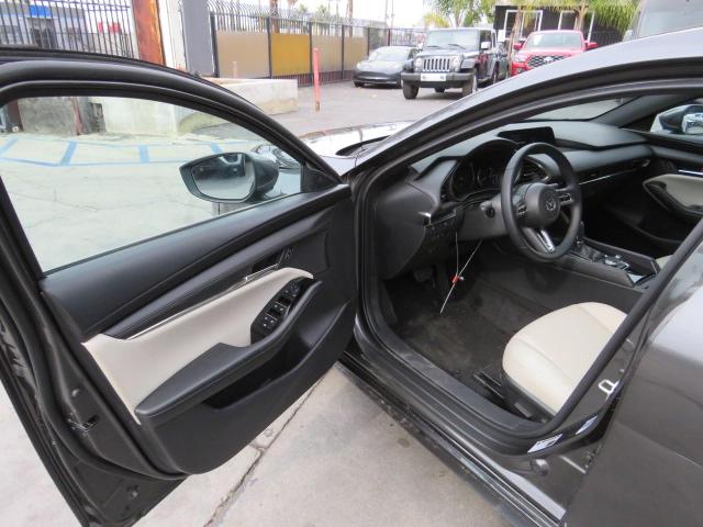 JM1BPALM0P1607545 Mazda 3 Preferred