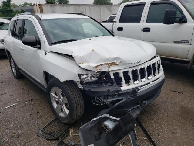1C4NJDBBXFD225651 Jeep Compass Sport