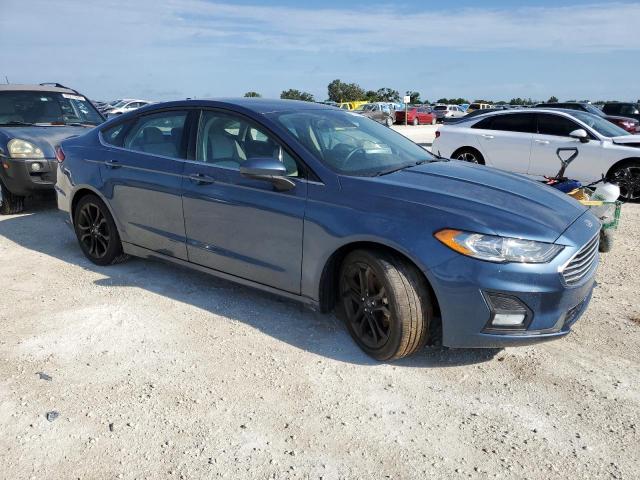 VIN 3FA6P0HD9KR194114 2019 Ford Fusion, SE no.4