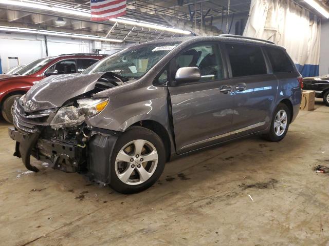 2017 Toyota Sienna LE