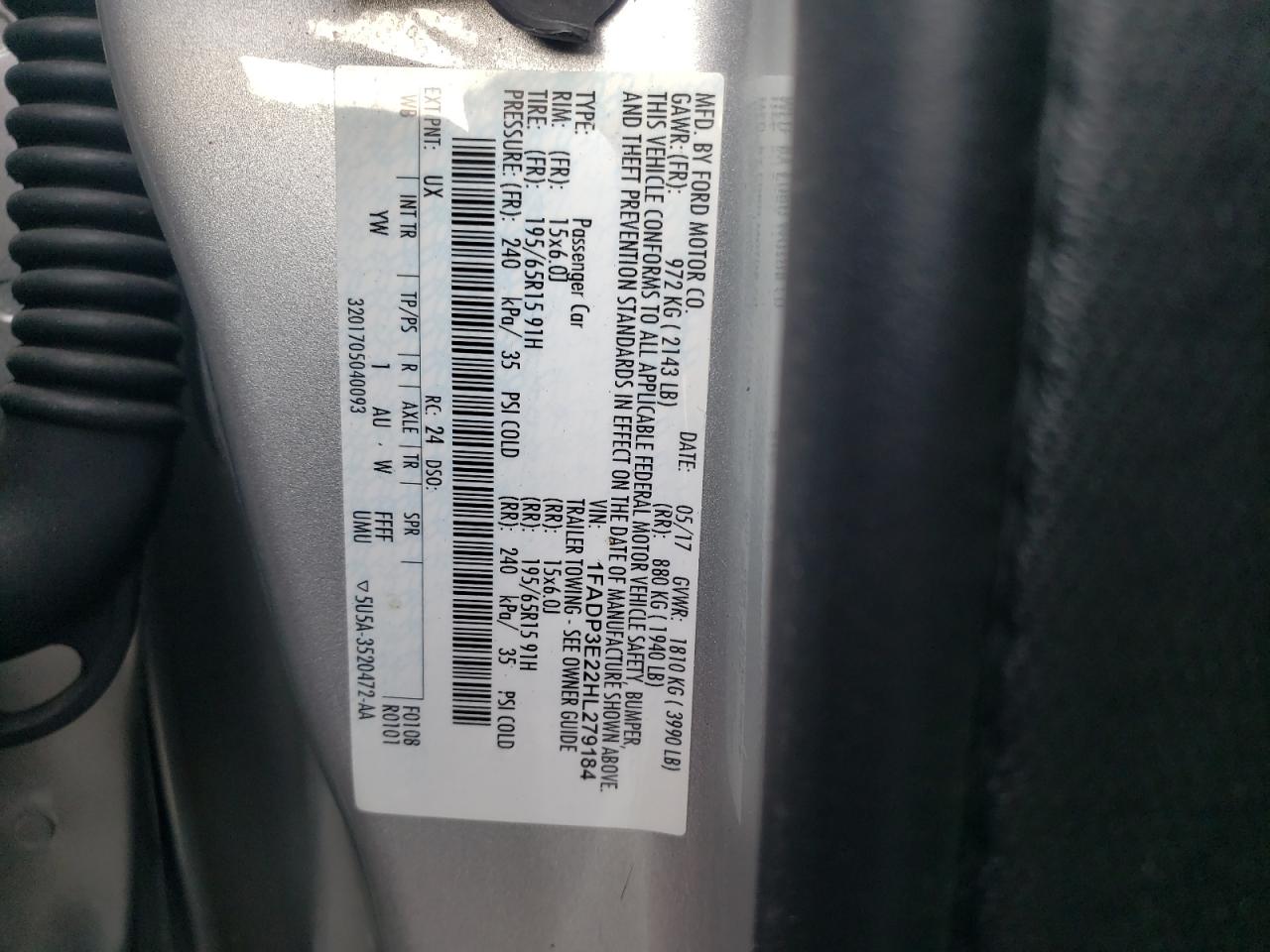 VIN: 1FADP3E22HL279184 2017 FORD FOCUS
