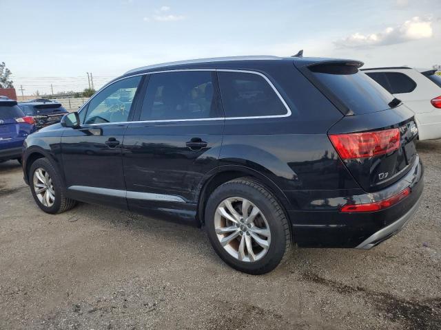 WA1AHAF70HD042576 2017 AUDI Q7, photo no. 2