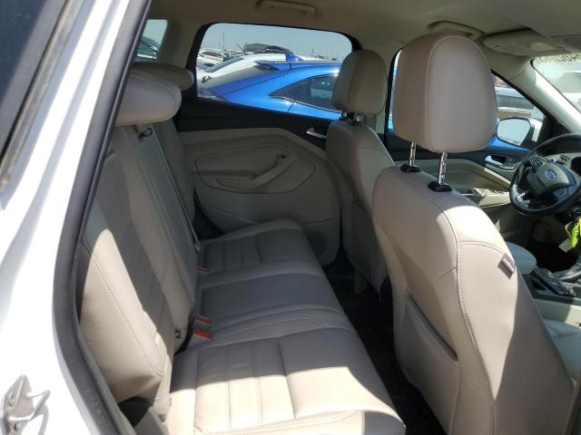 1FMCU9G94HUA25851 Ford ESCAPE SE