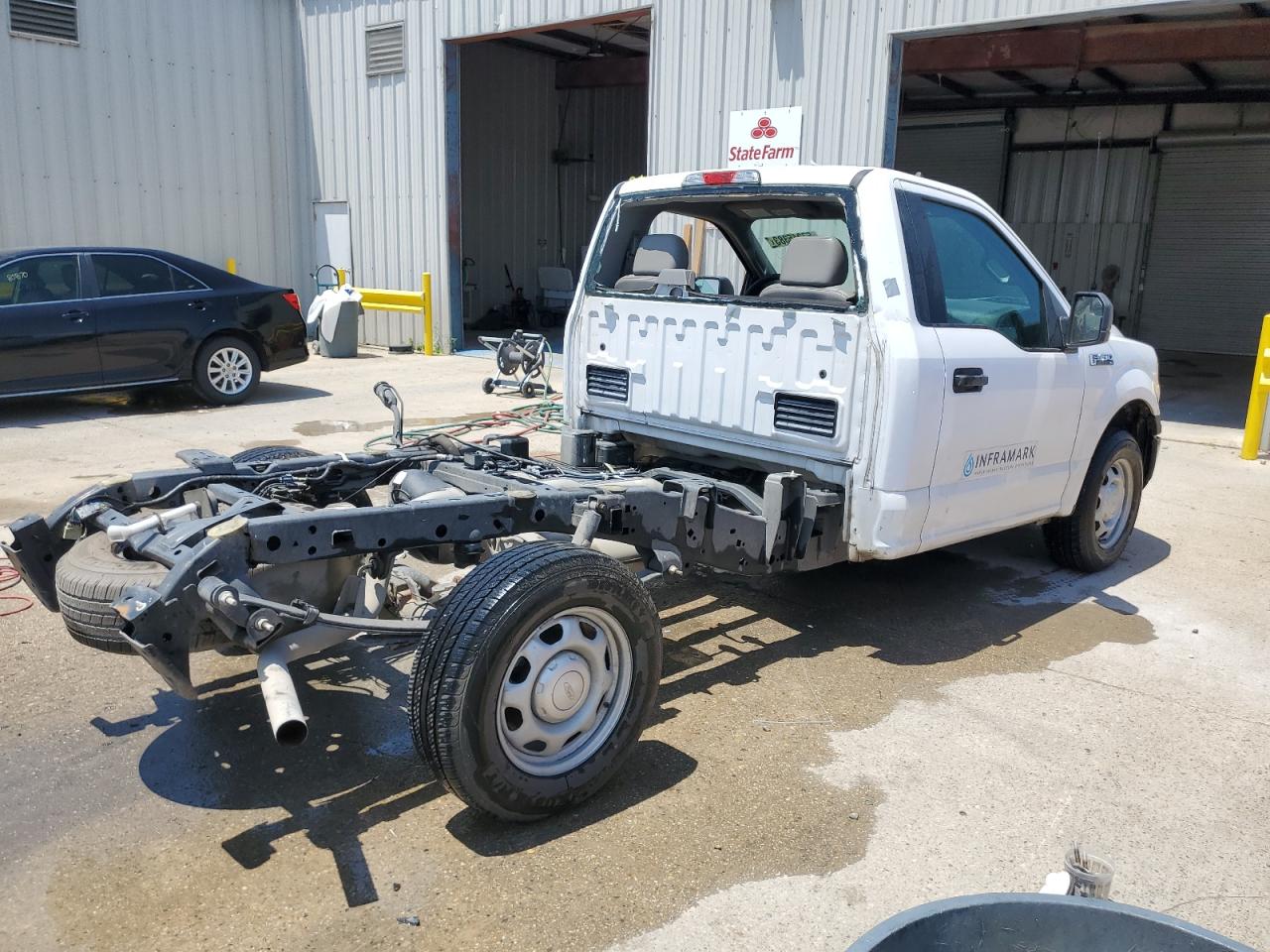 2020 Ford F150 vin: 1FTMF1CB8LKD02731