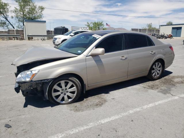 2005 Toyota Avalon XL