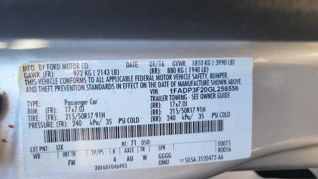 1FADP3F20GL258556 Ford FOCUS SE