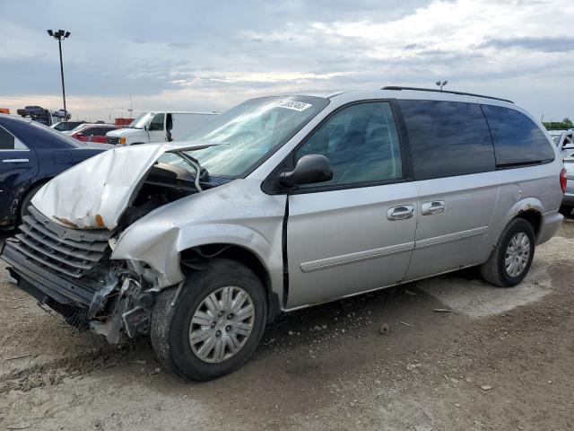 2007 Chrysler Town & Country LX