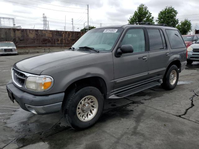 1999 Ford Explorer 