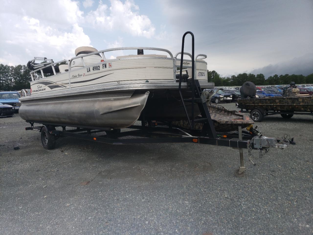 Salvage Boats for Sale Online Used Boats Auctions CarsFromWest