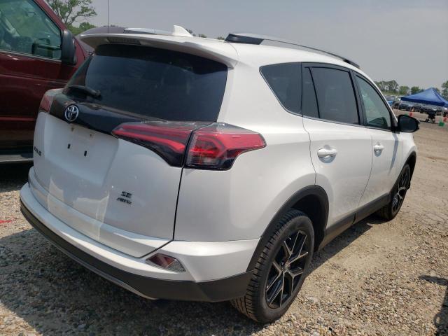 2T3JFREV9JW719725 | 2018 TOYOTA RAV4 SE