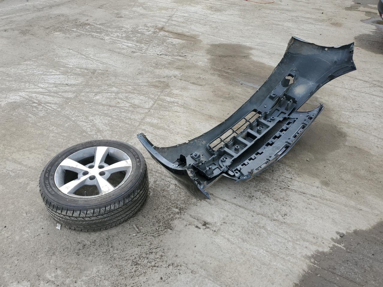 1G1ZC5E12BF261703 2011 Chevrolet Malibu 1Lt